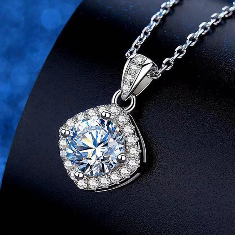 925 Sterling Silver Necklace Pendant 100% Real Moissanite For Women Fashion Clavicle Chain Necklaces Wedding Party Jewelry Gift
