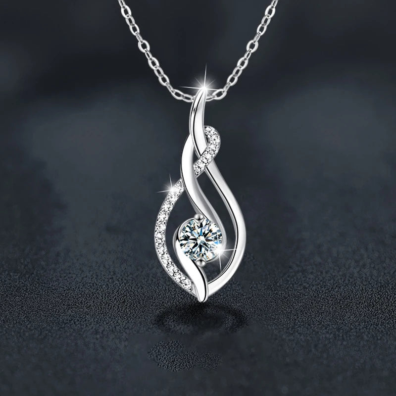 A 925 silver 0.5 carat moissanite classic casual fashion elegant versatile high quality men's and women's pendant necklace