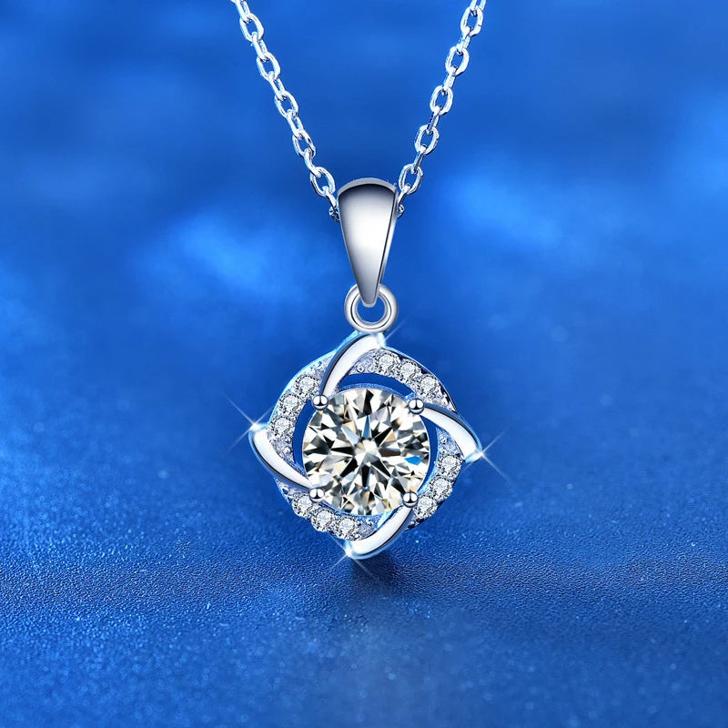 925 Sterling Silver Necklace Pendant 100% Real Moissanite For Women Fashion Clavicle Chain Necklaces Wedding Party Jewelry Gift