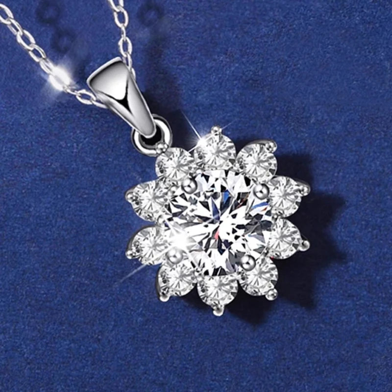 925 Sterling Silver Necklace Pendant 100% Real Moissanite For Women Fashion Clavicle Chain Necklaces Wedding Party Jewelry Gift