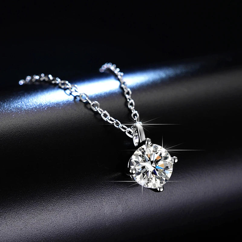 925 Sterling Silver Necklace Pendant 100% Real Moissanite For Women Fashion Clavicle Chain Necklaces Wedding Party Jewelry Gift