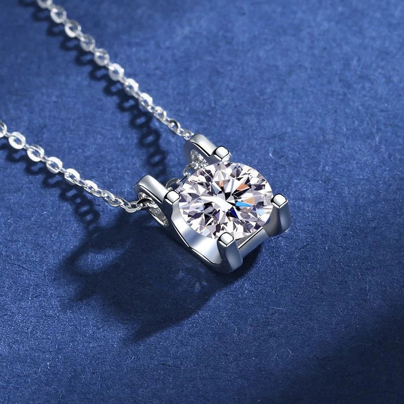 925 Sterling Silver Necklace Pendant 100% Real Moissanite For Women Fashion Clavicle Chain Necklaces Wedding Party Jewelry Gift