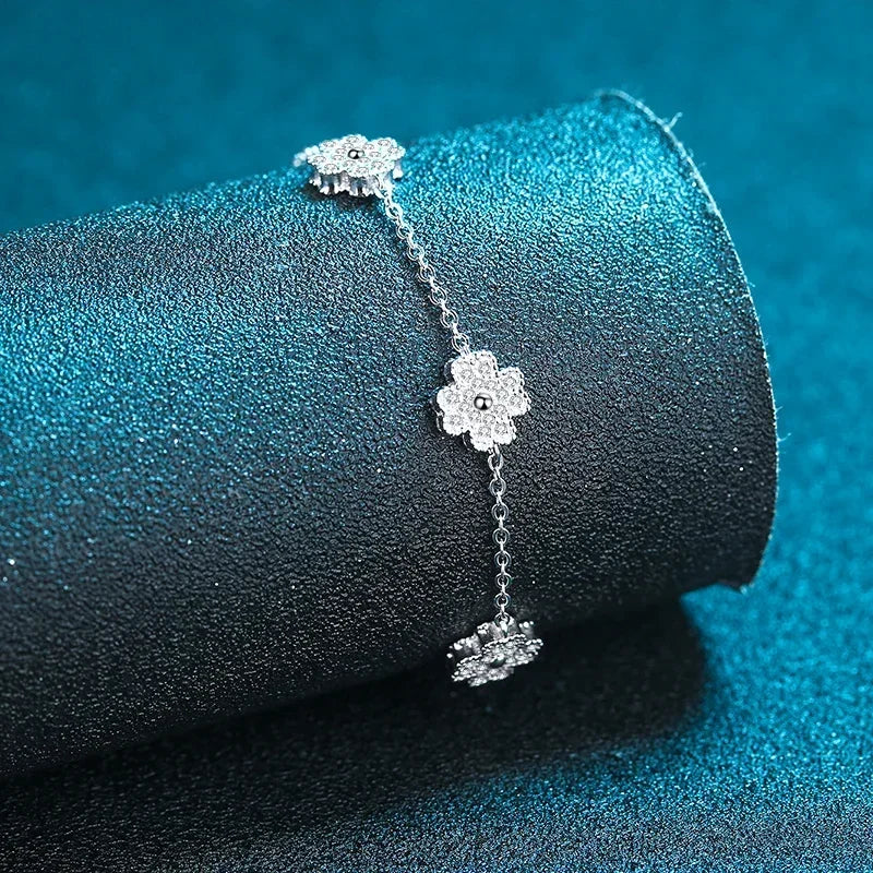 Moissanite bracelet 925 sterling silver women's light luxury versatile style chain five-flower four-leaf clover micro-inlay