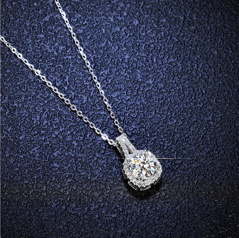 925 Sterling Silver Necklace Pendant 100% Real Moissanite For Women Fashion Clavicle Chain Necklaces Wedding Party Jewelry Gift