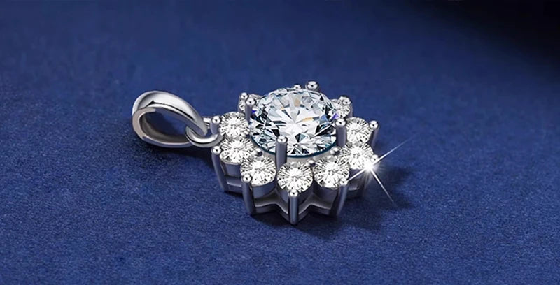 925 Sterling Silver Necklace Pendant 100% Real Moissanite For Women Fashion Clavicle Chain Necklaces Wedding Party Jewelry Gift