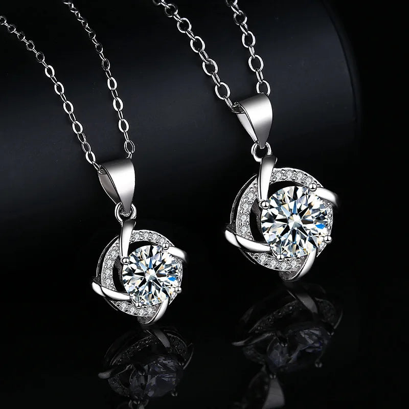 925 Sterling Silver Necklace Pendant 100% Real Moissanite For Women Fashion Clavicle Chain Necklaces Wedding Party Jewelry Gift